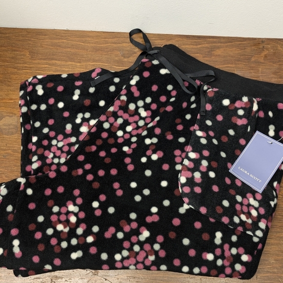 Laura Scott Other - Laura Scott XL Polka Dot Micro Fleece Sleep Pants Lounge Pants NWT
